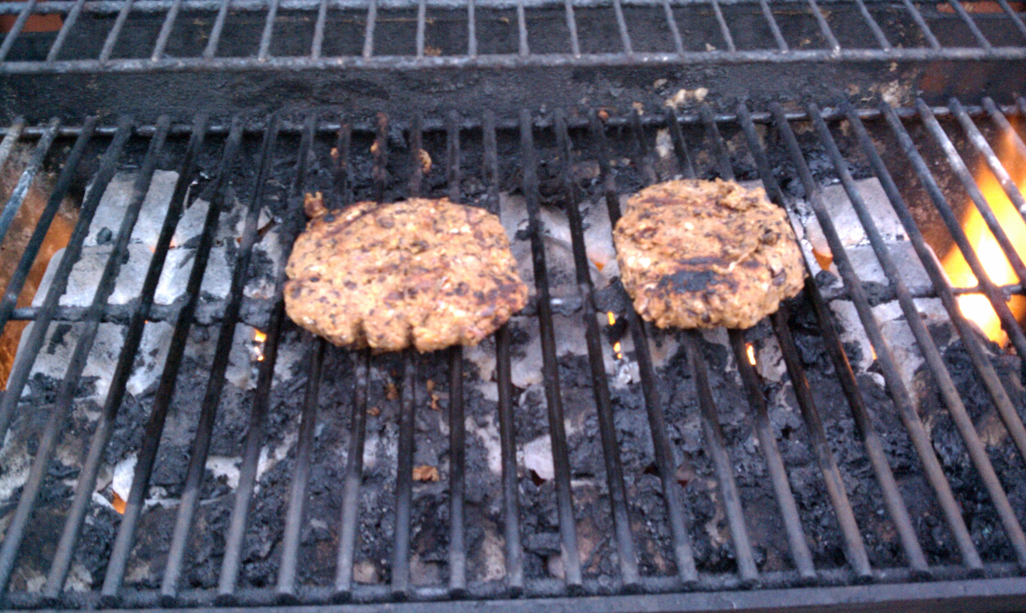 extra-easy-black-bean-burgers